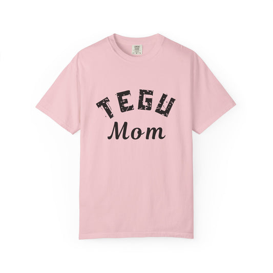 Tegu Mom T-shirt