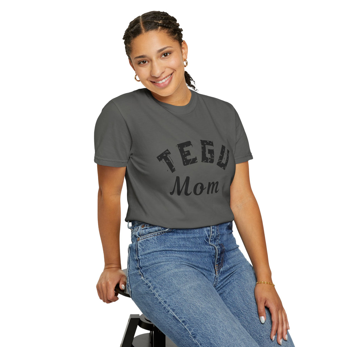 Tegu Mom T-shirt