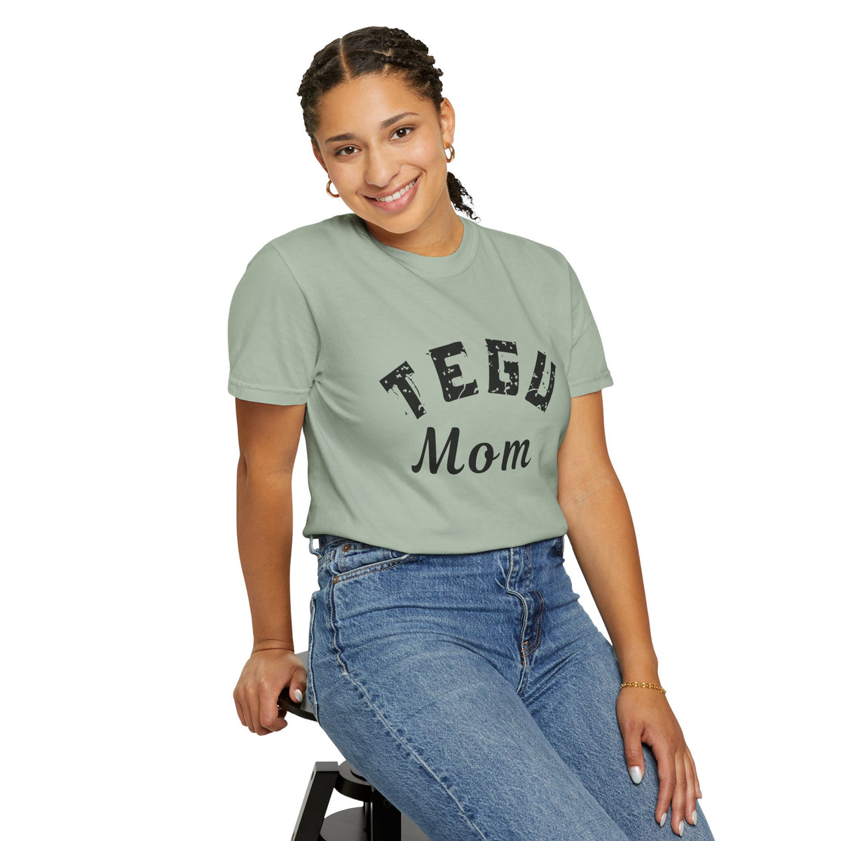 Tegu Mom T-shirt